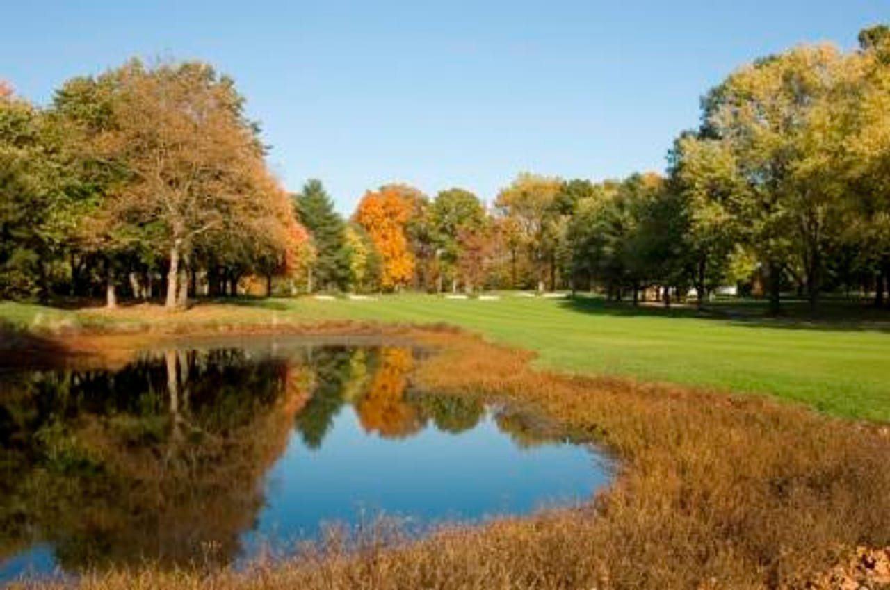Garrisons Lake Golf Club