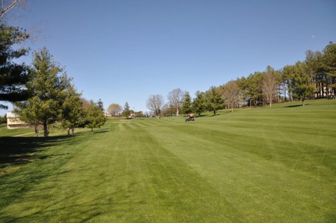 Lakeview Golf Club