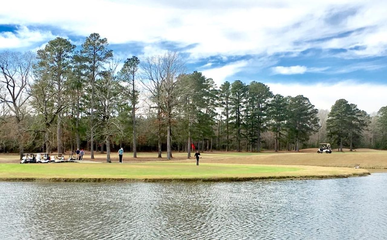 Magnolia Country Club