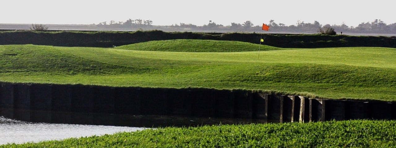 Golf de Trousse-Chemise