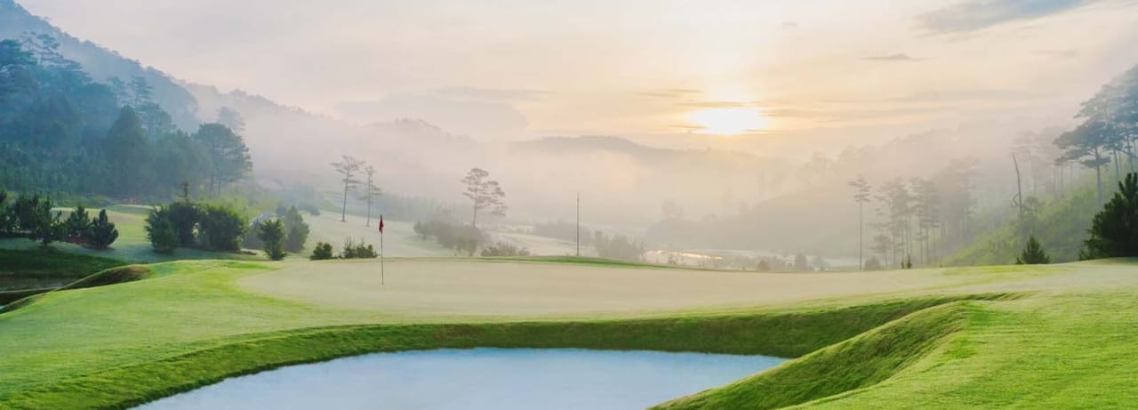 SAM Tuyen Lam Golf Club