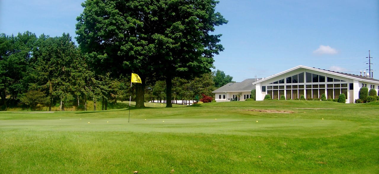 Riverside Golf Club