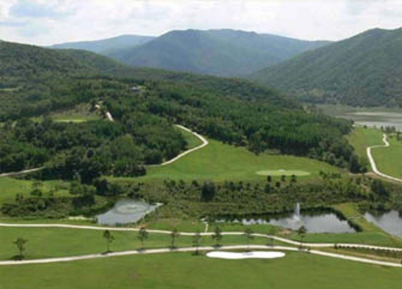 Yanji Hailanjiang Golf Club (Mountain)