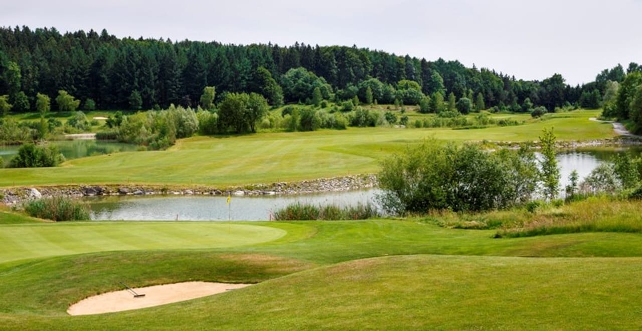 Waldsee Golf Resort (New)
