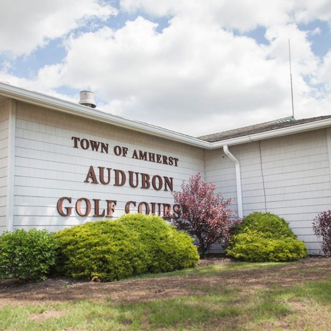 Amherst Audubon Golf Course (Par 3)