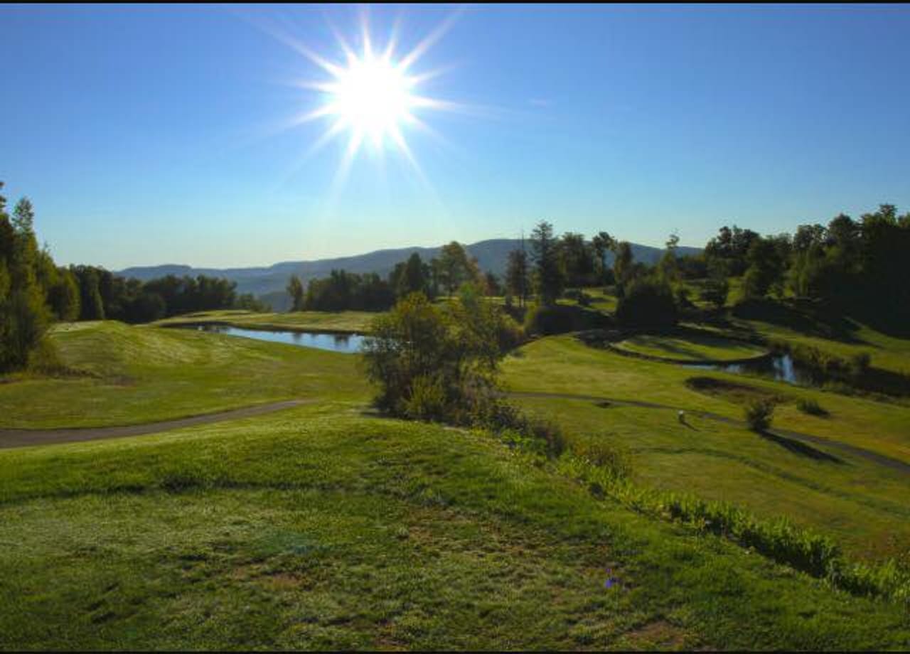 Mont Gabriel Golf Resort