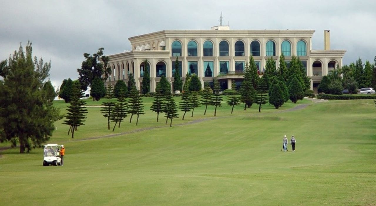 Club Med Lake Paradise (Course 1)