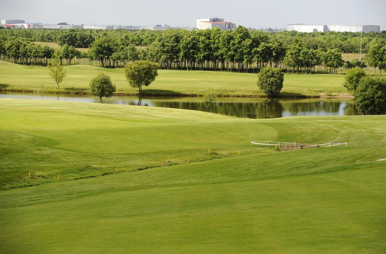León Club de Golf El Cueto