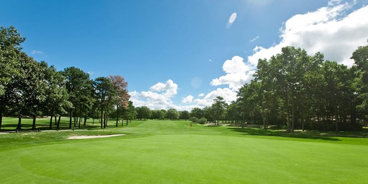 Pine Hills Golf & Country Club