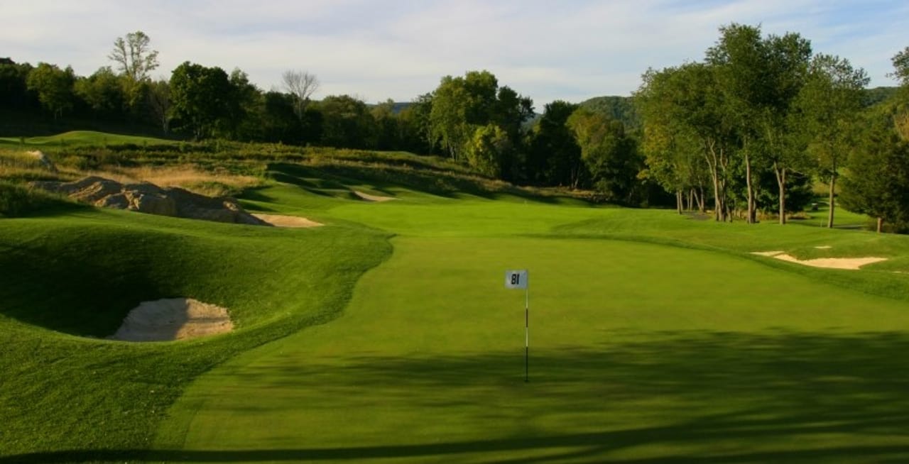 The Club at River Oaks