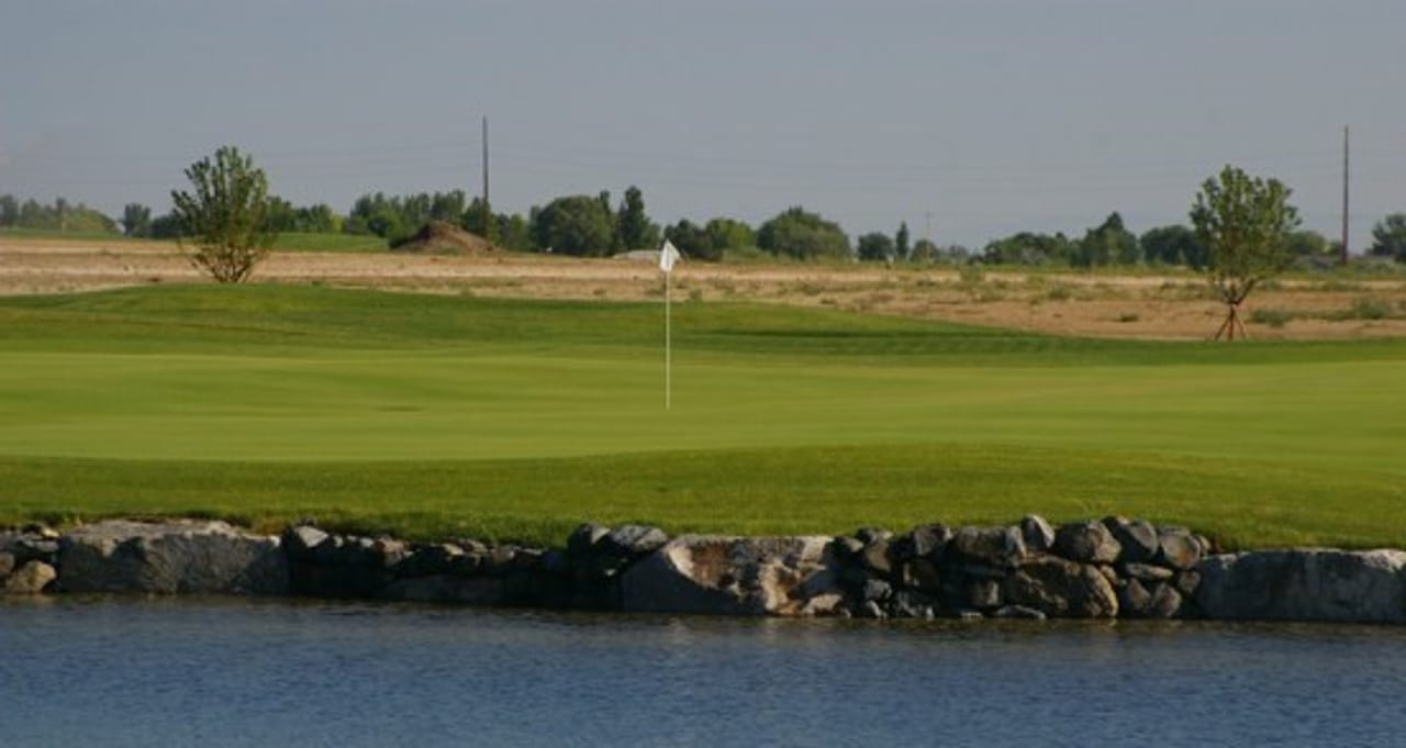 Falcon Crest Golf Club (Freedom)