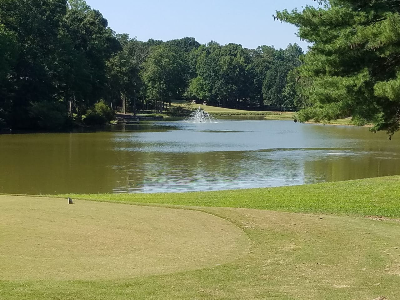 Pinewood Country Club