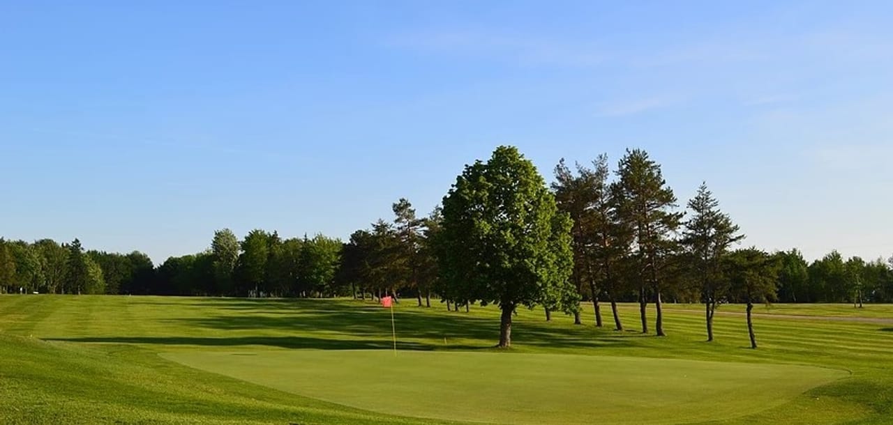Moncton Golf & Country Club