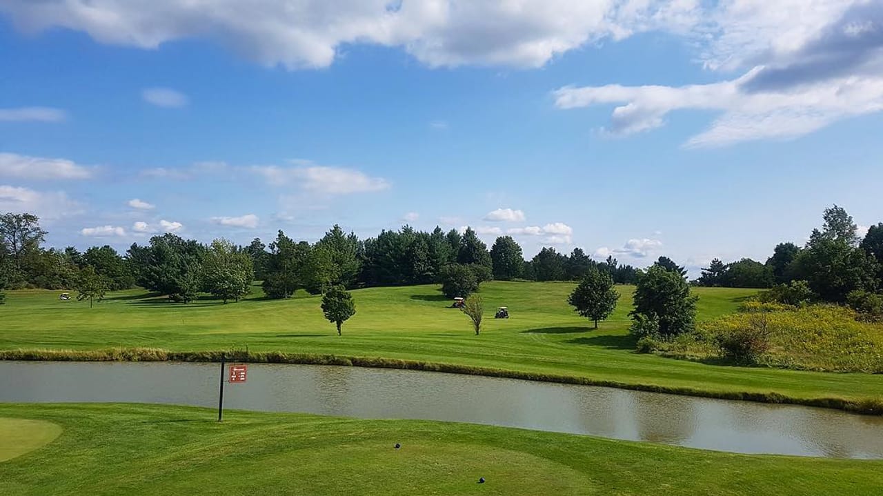 Knollwood Golf and Country Club (Old)