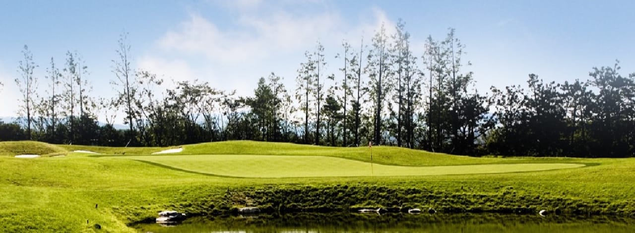 The Ban Country Club