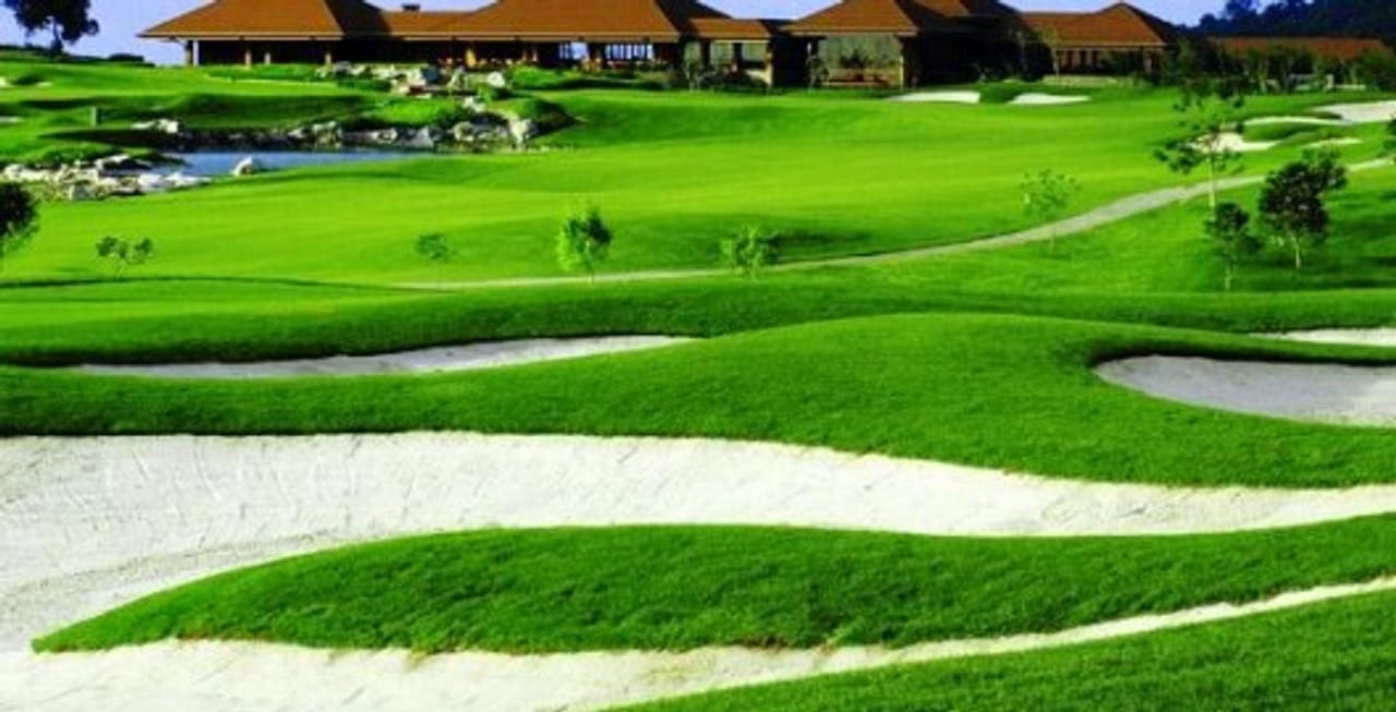 Ayala Greenfield Golf & Leisure Club