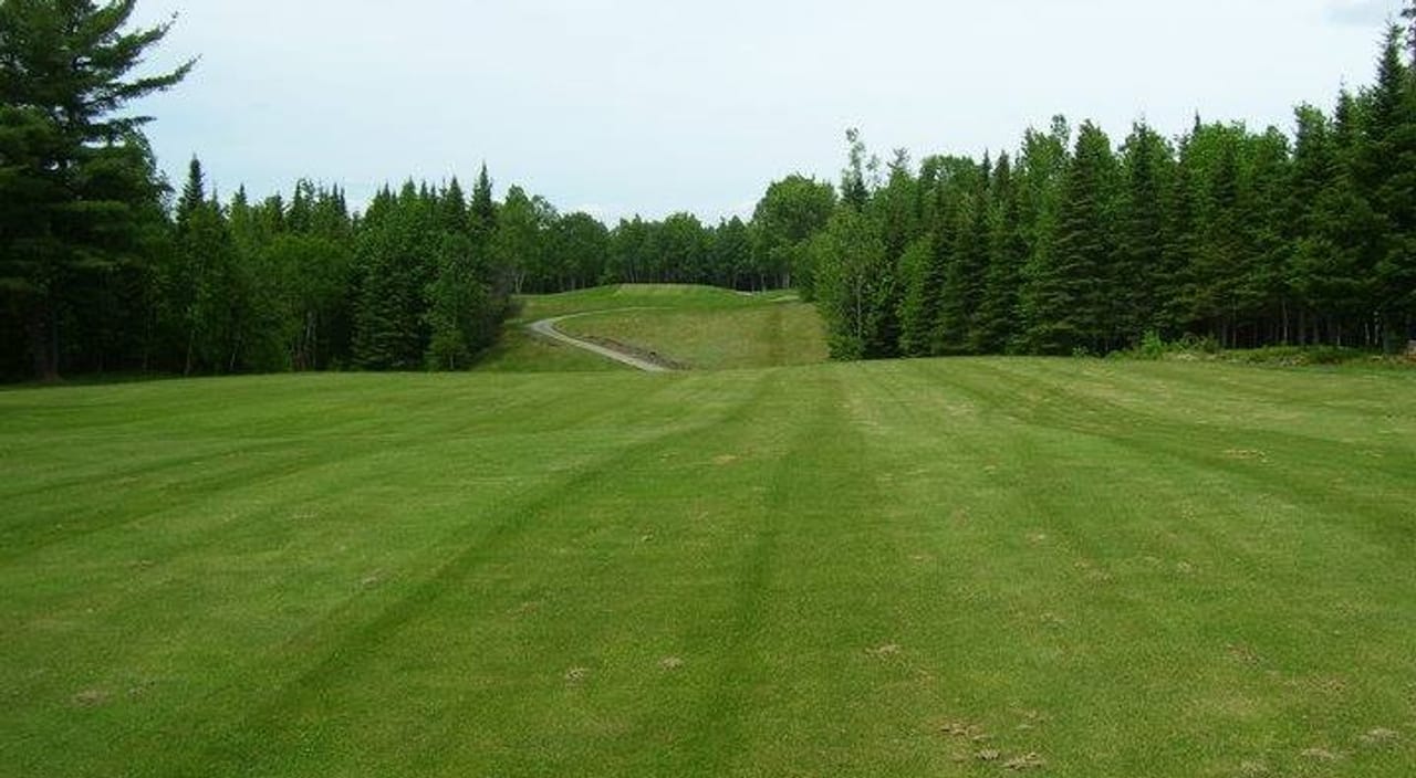 Old Mill Pond Golf & Country Club