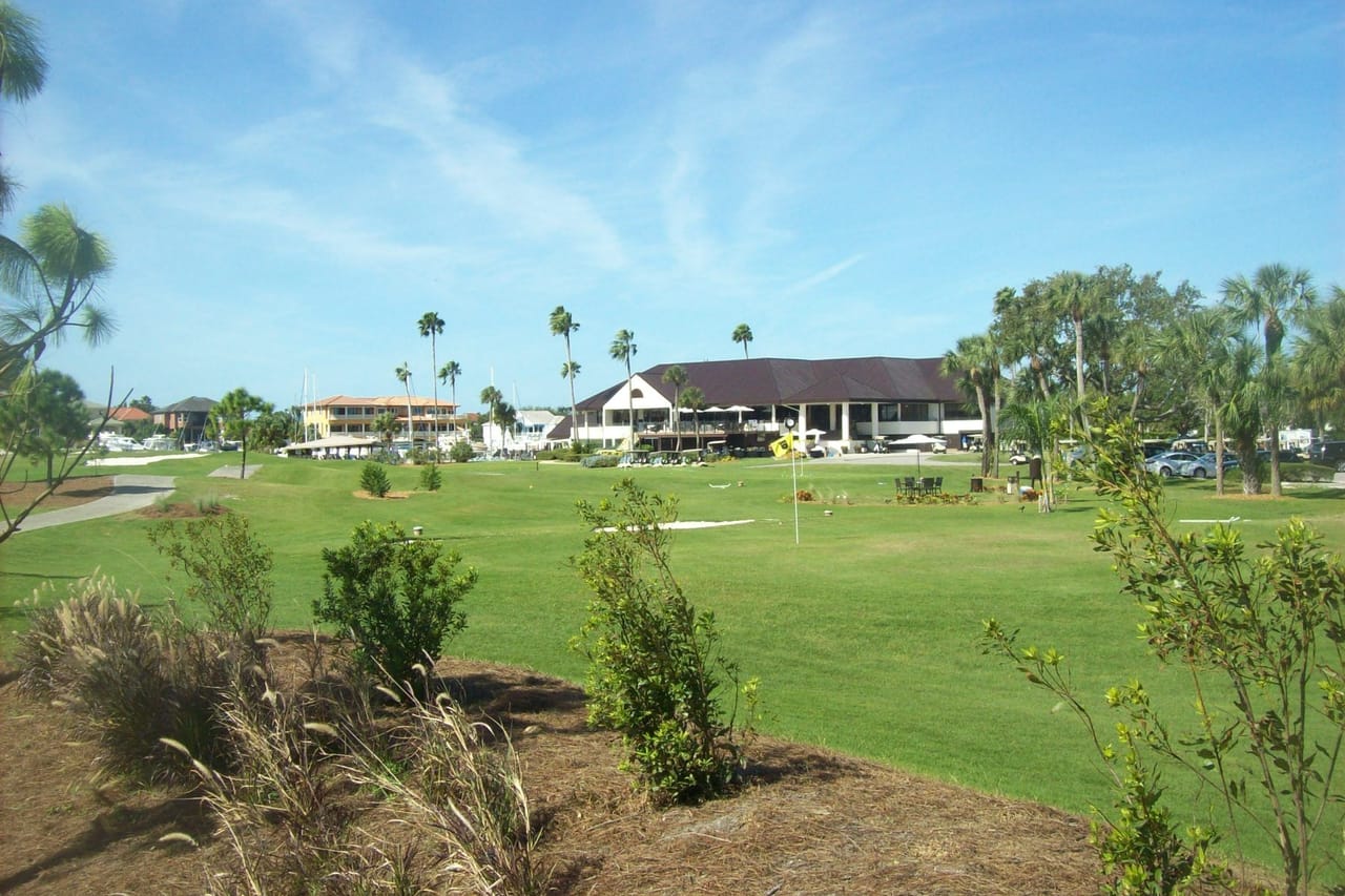 Pasadena Yacht & Country Club