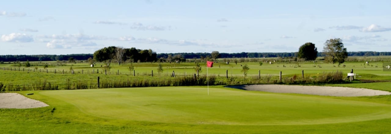 Golf In Wall (Kranichplatz)