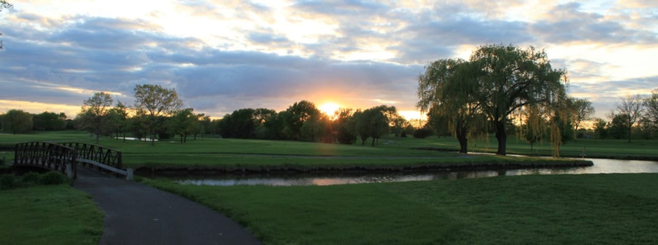 Arlington Lakes Golf Club