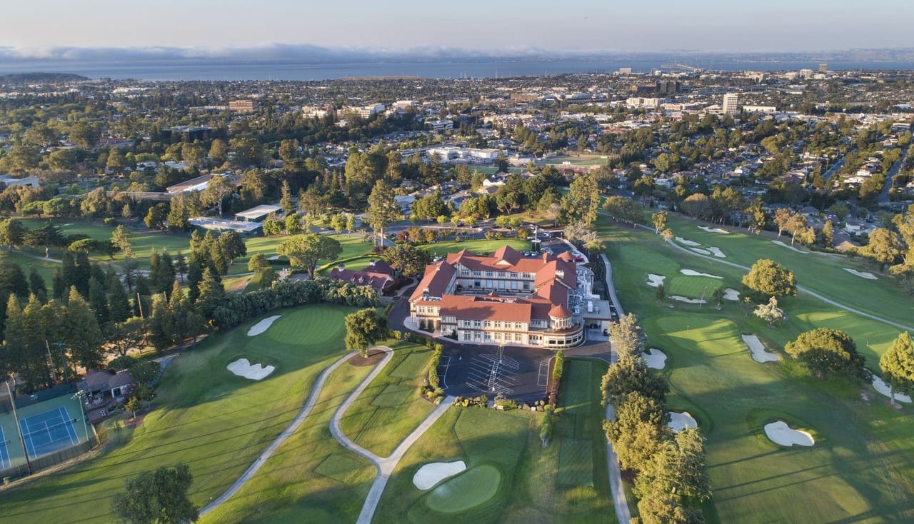The Peninsula Golf & Country Club