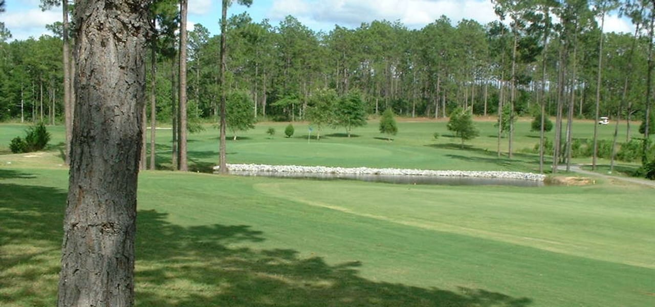 Lake Diamond Golf & Country Club