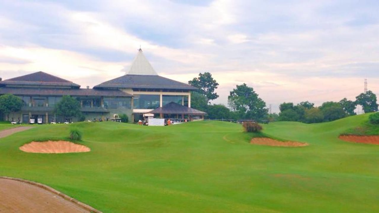 Matoa Nasional Golf Course