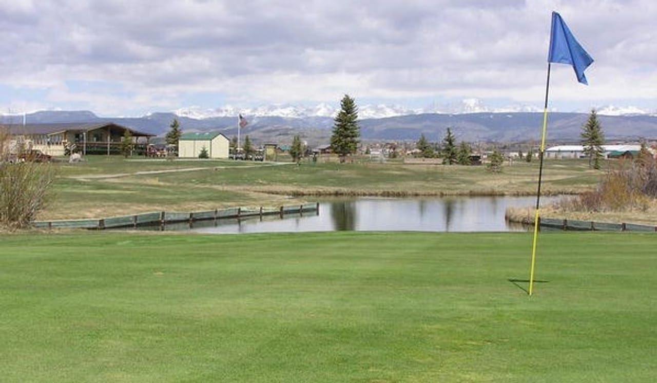 Rendezvous Meadows Golf Course