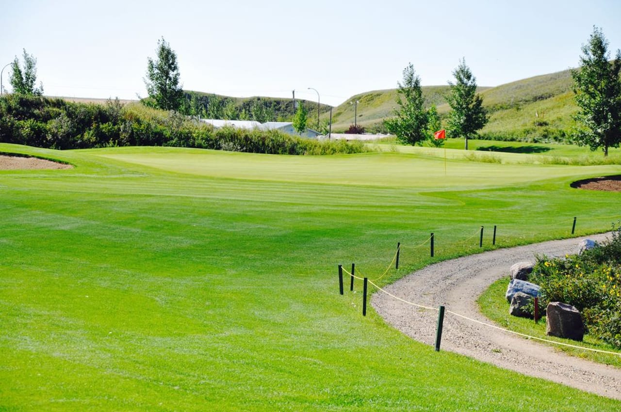 Three Hills Golf Club