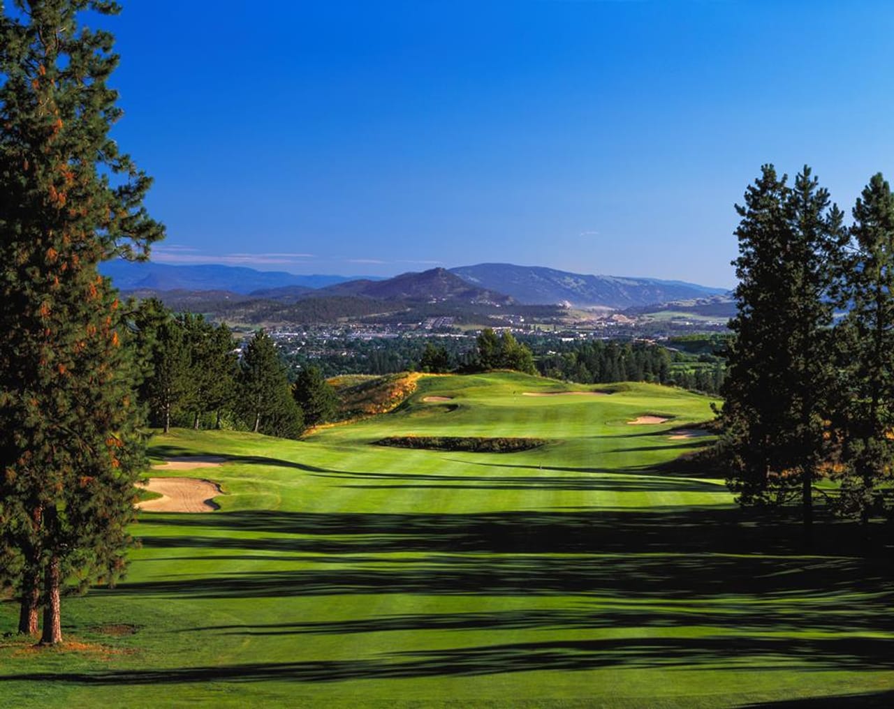 Gallagher's Canyon Golf & Country Club