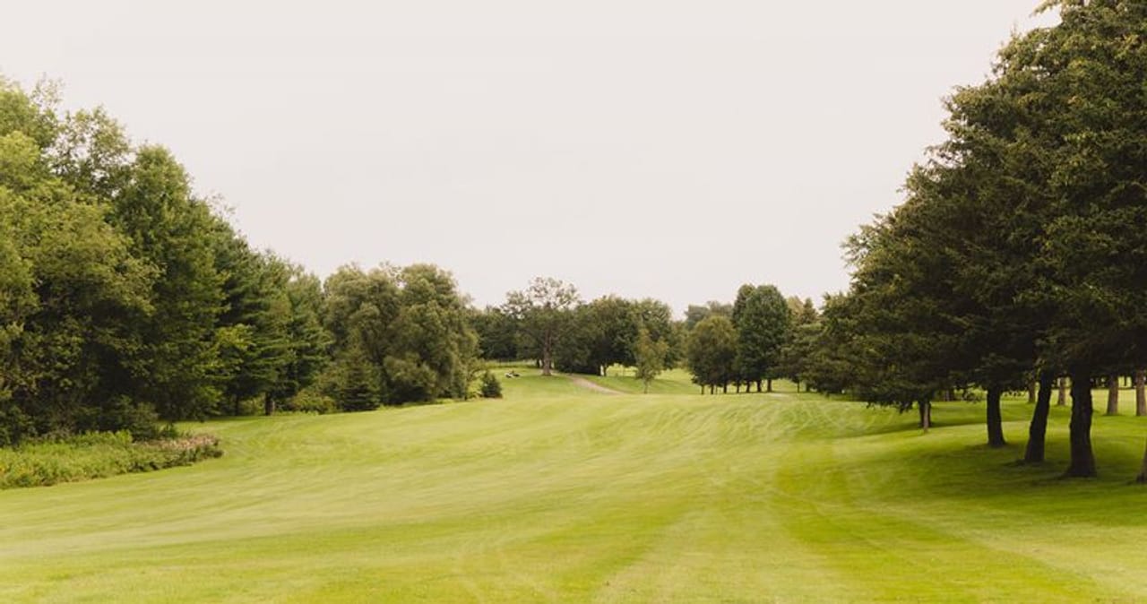 Flamborough Hills Golf & Country Club