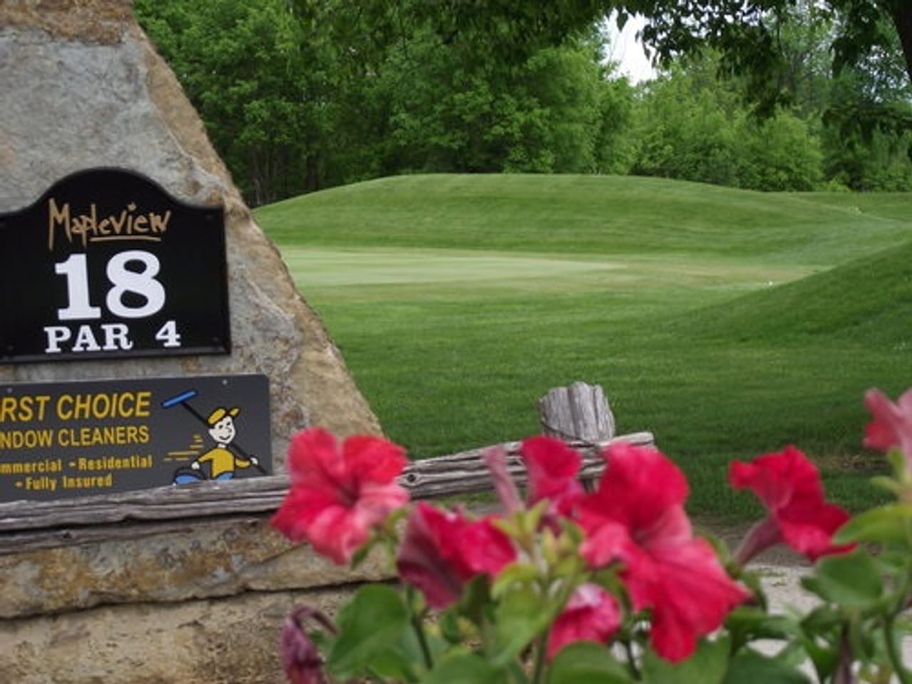 Mapleview Golf & Country Club