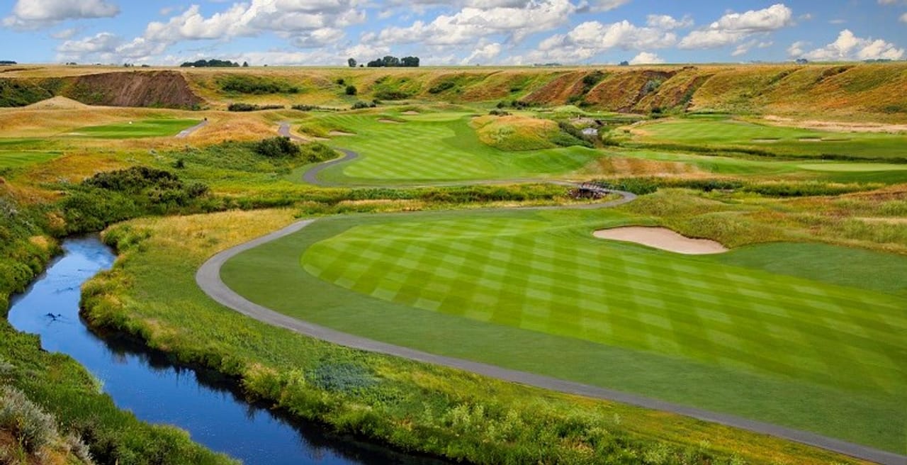 Desert Blume Golf Club