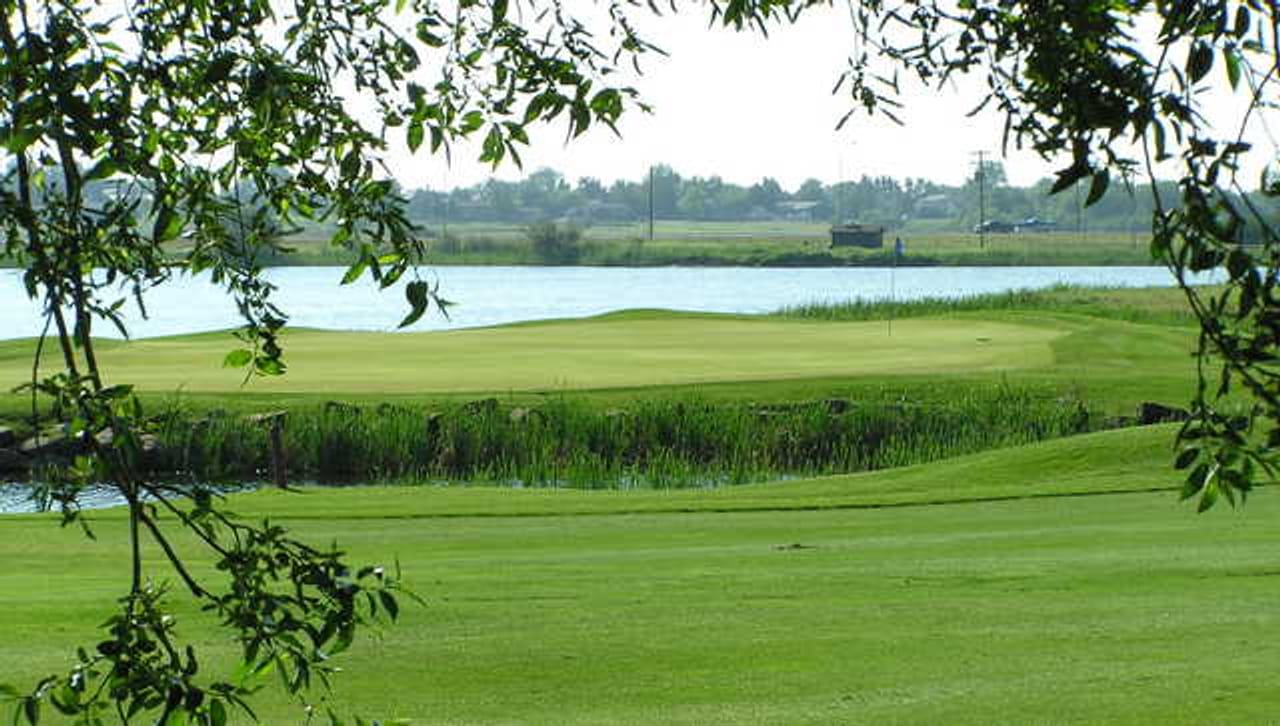 Strathmore Golf Club