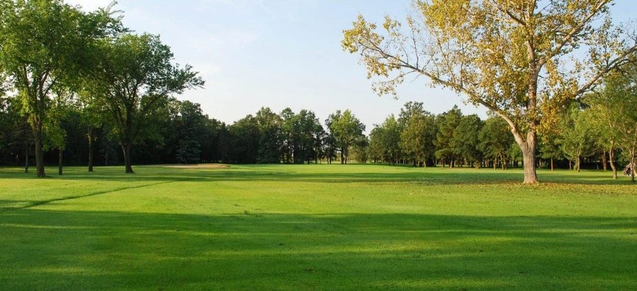 Breezy Bend Country Club