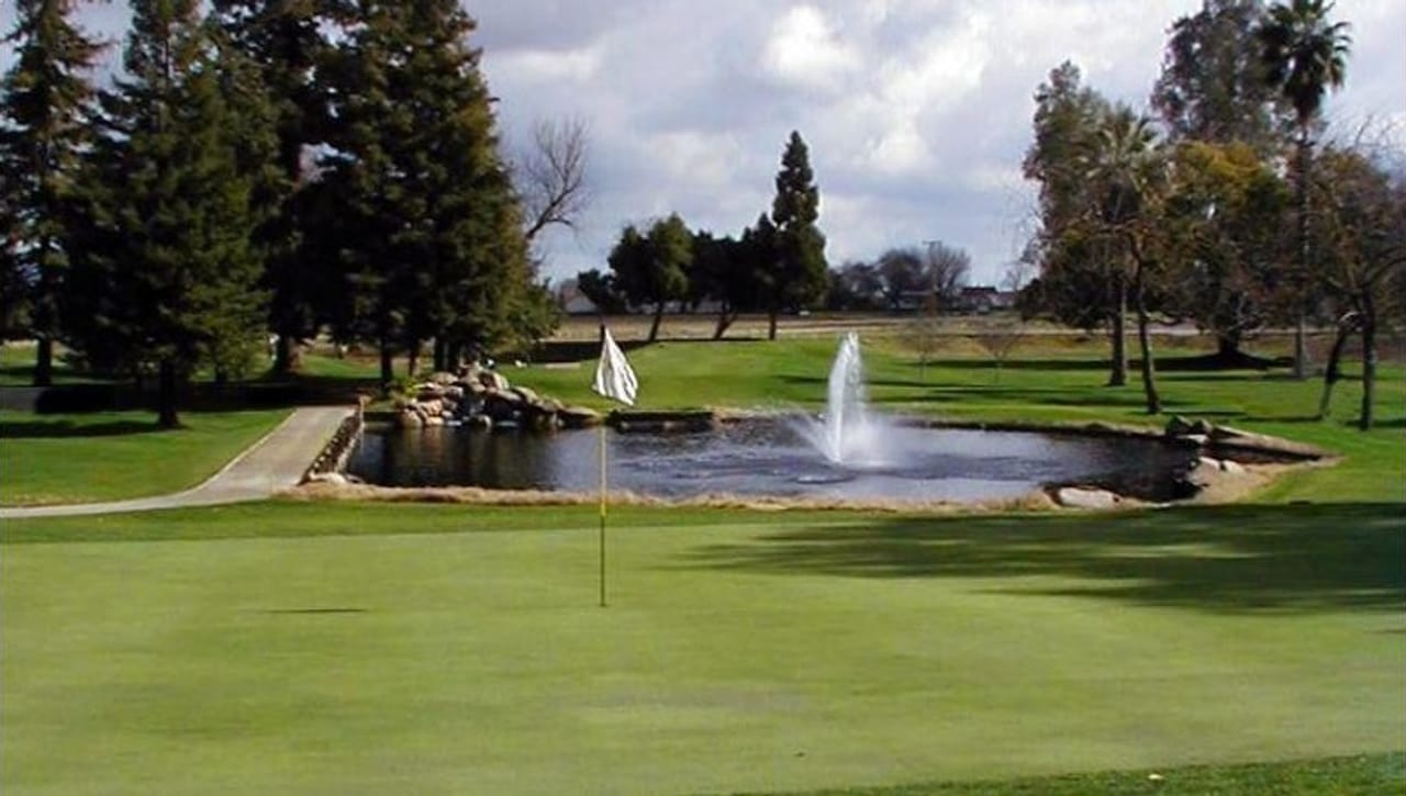 Kings River Golf & Country Club