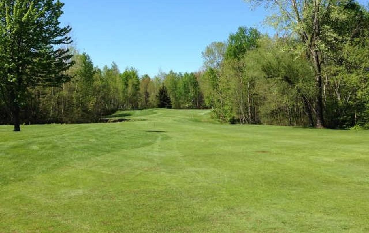 Club de Golf Rivière Beaudette - Les Clubs de Golf Banlieue Ouest