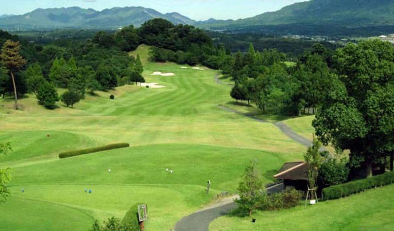 Ayama Country Club
