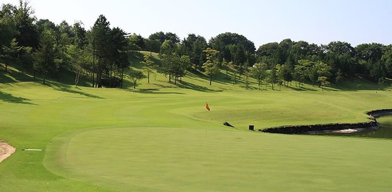 Sunhills Country Club (East)