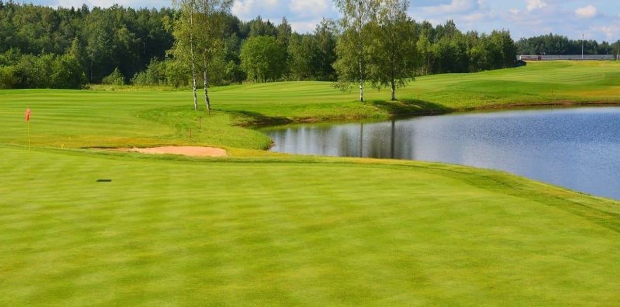 Strawberry Fields Golf Club