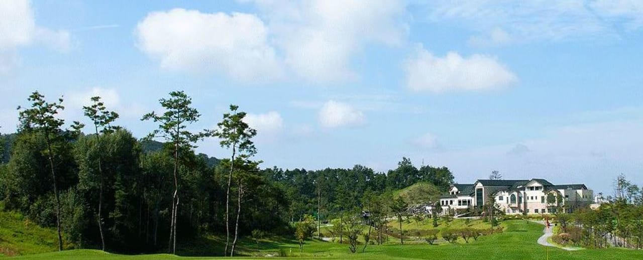 Hanmaek Country Club & Noblia