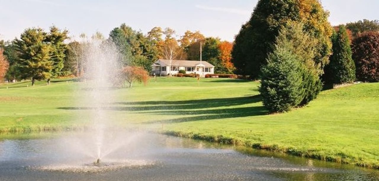 Twin Hills Country Club