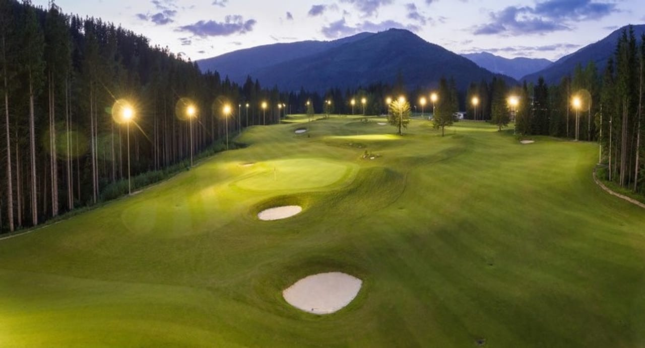 Tale Golf (Little Bear)