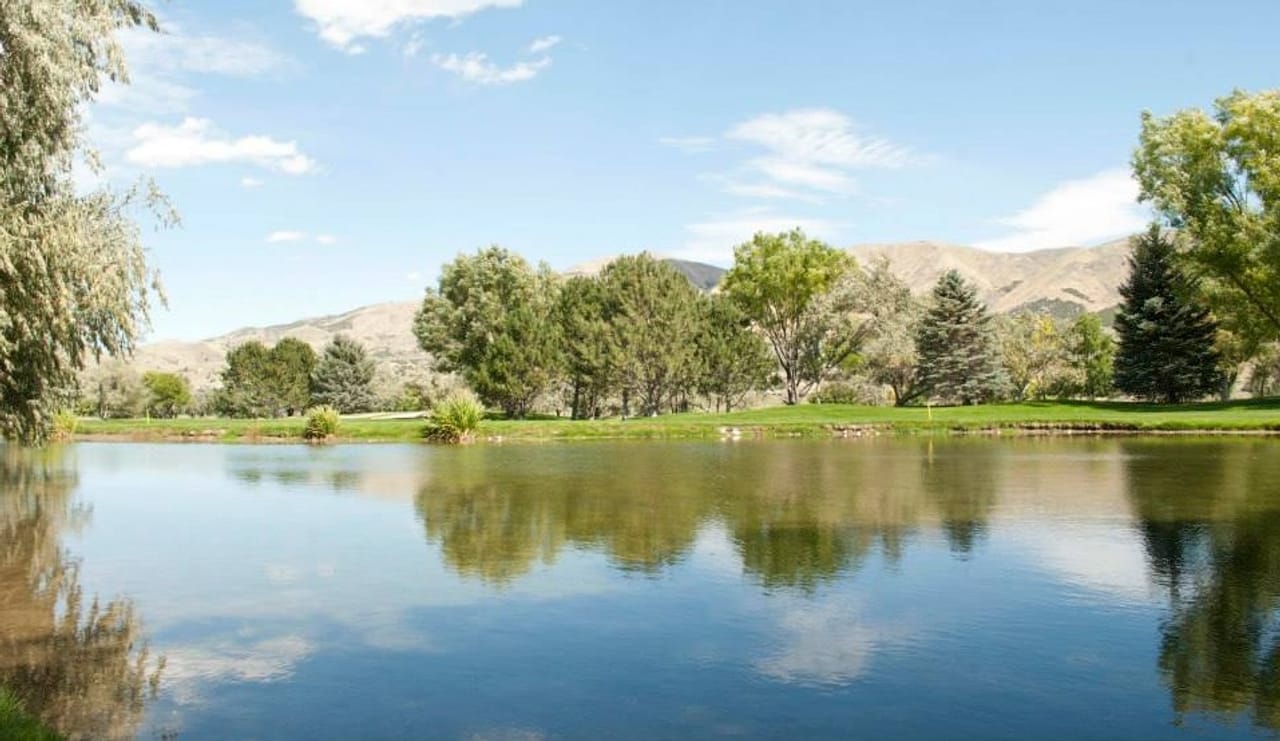 Juniper Hills Country Club