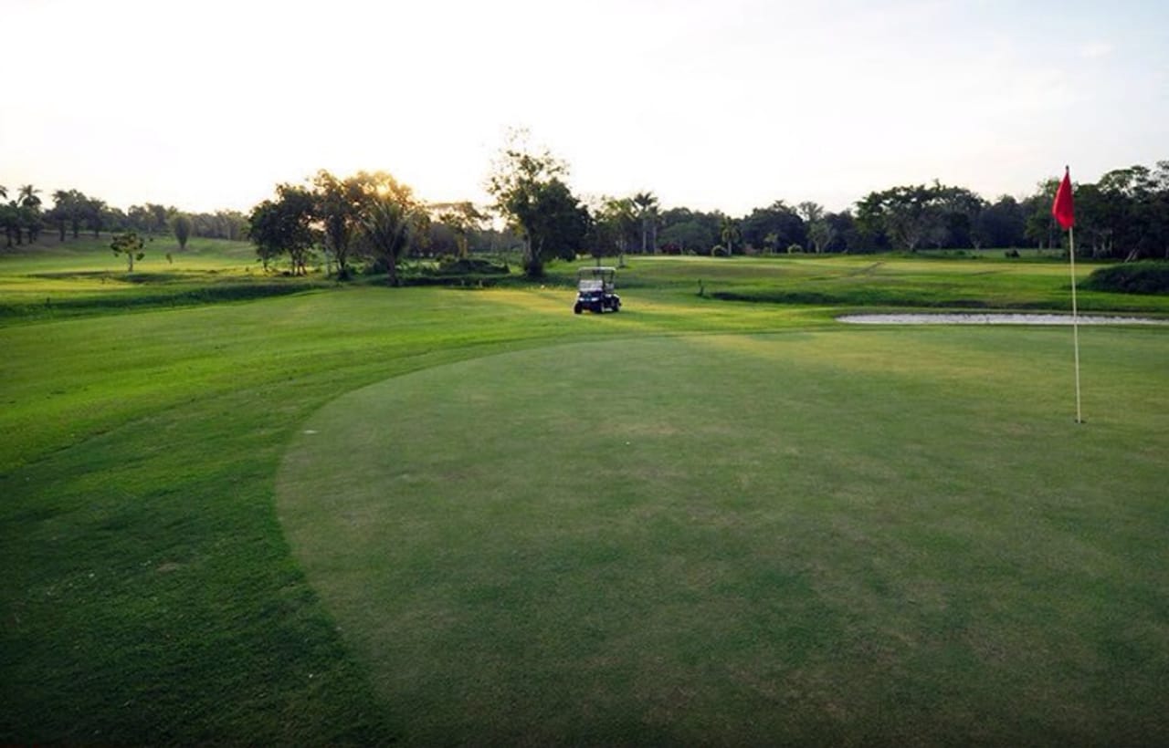 Karang Joang Golf & Country Club