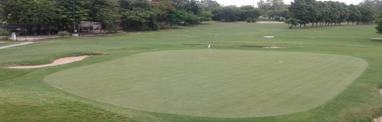 Lucknow Golf Club