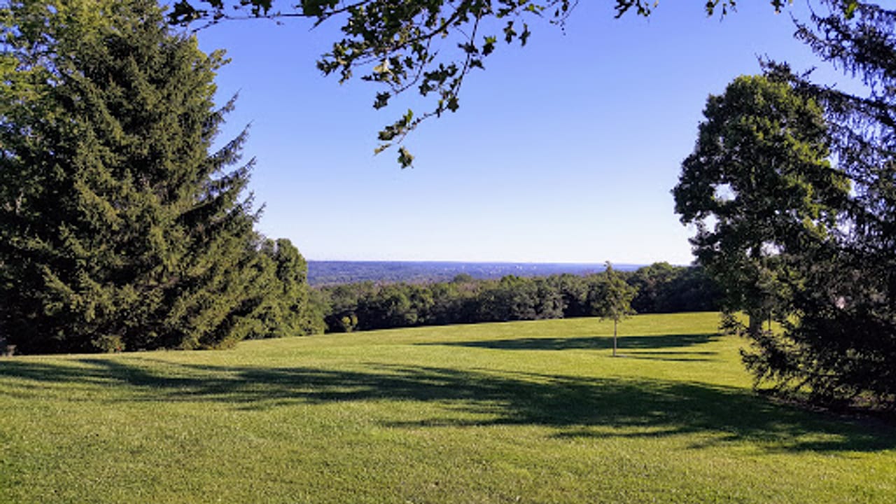 Fairfield Greens Golf Courses (South Trace)