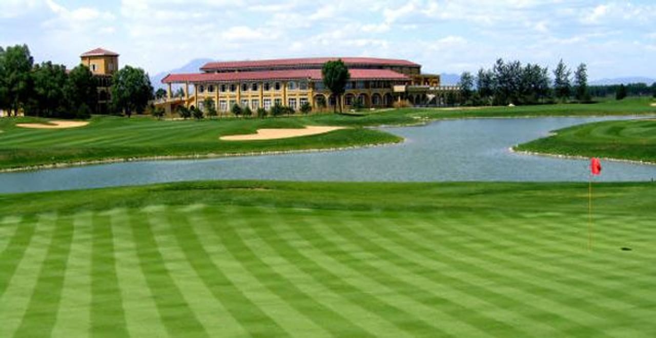 Grandeur South Golf & Country Club