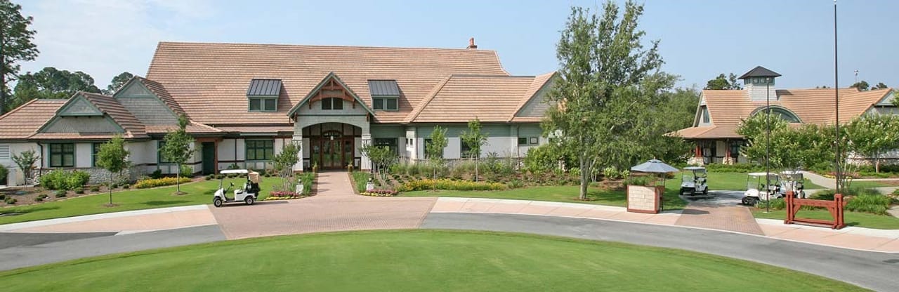 Shark’s Tooth Golf Club