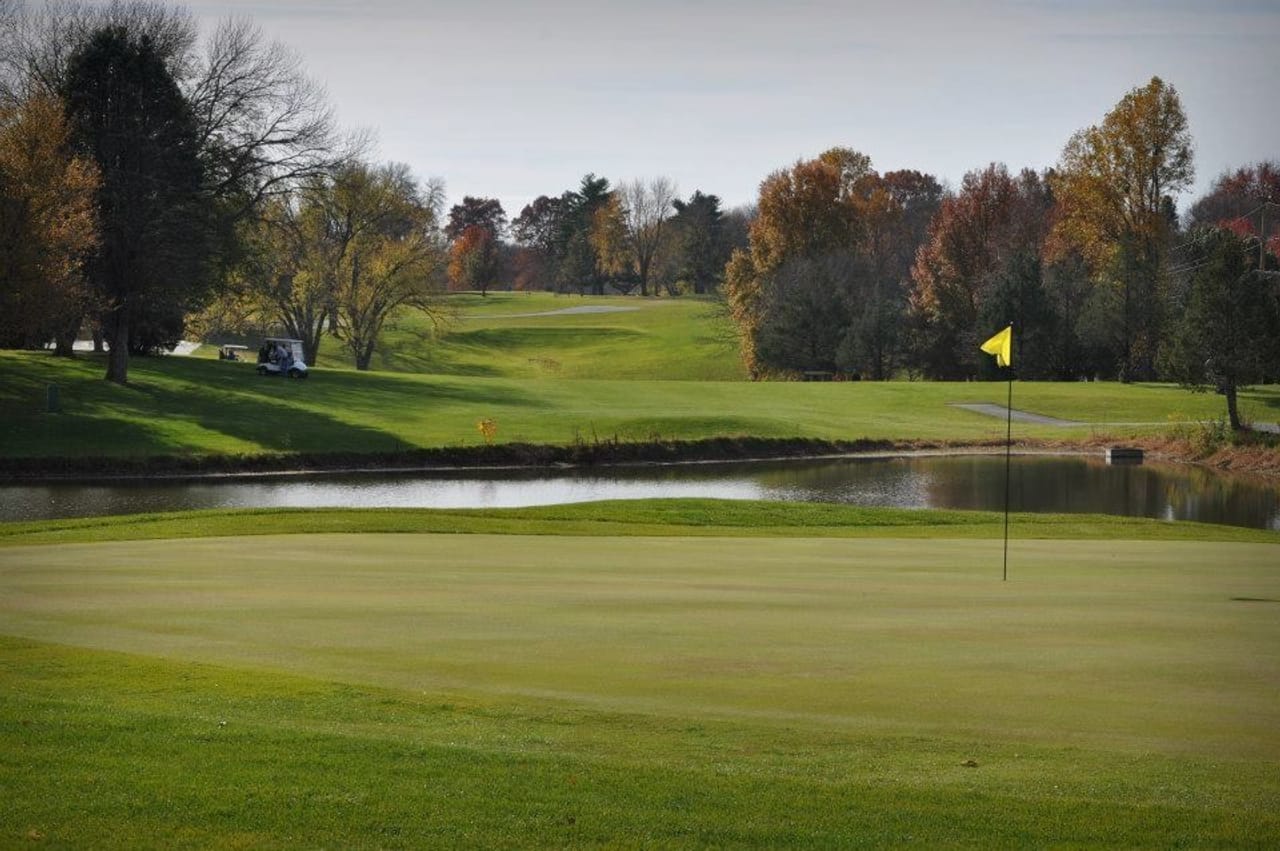 Westview Golf Course (19-27)